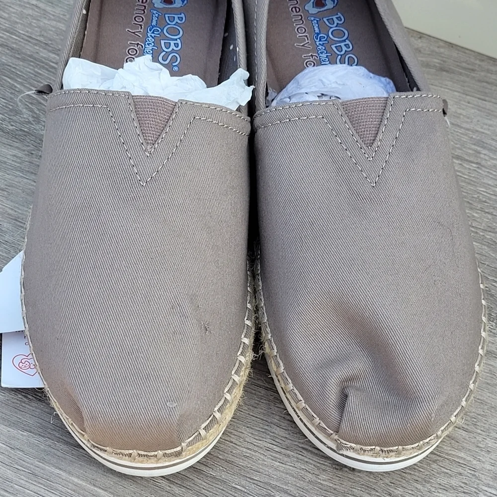 New Bobs Skechers Slip On Espadrilles Sz 9.5